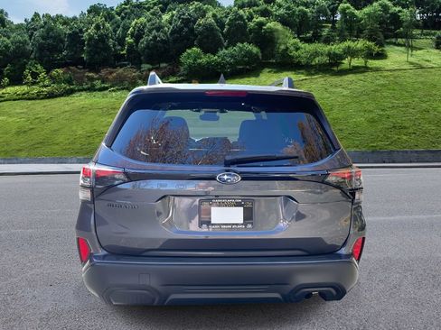 Used 2026 Subaru Forester Premium AWD/4WD image 4