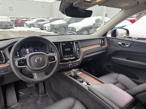 Used 2023 Volvo XC60 B5 Plus w/ Climate Package image 15