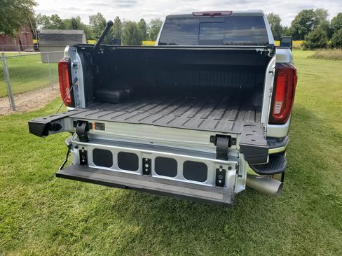 Used 2021 GMC Sierra 3500 Denali image 10