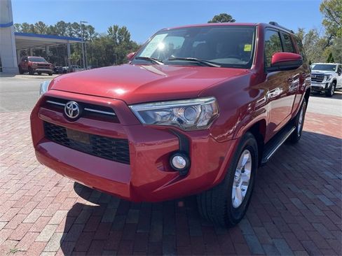 Used 2020 Toyota 4Runner SR5 image 1