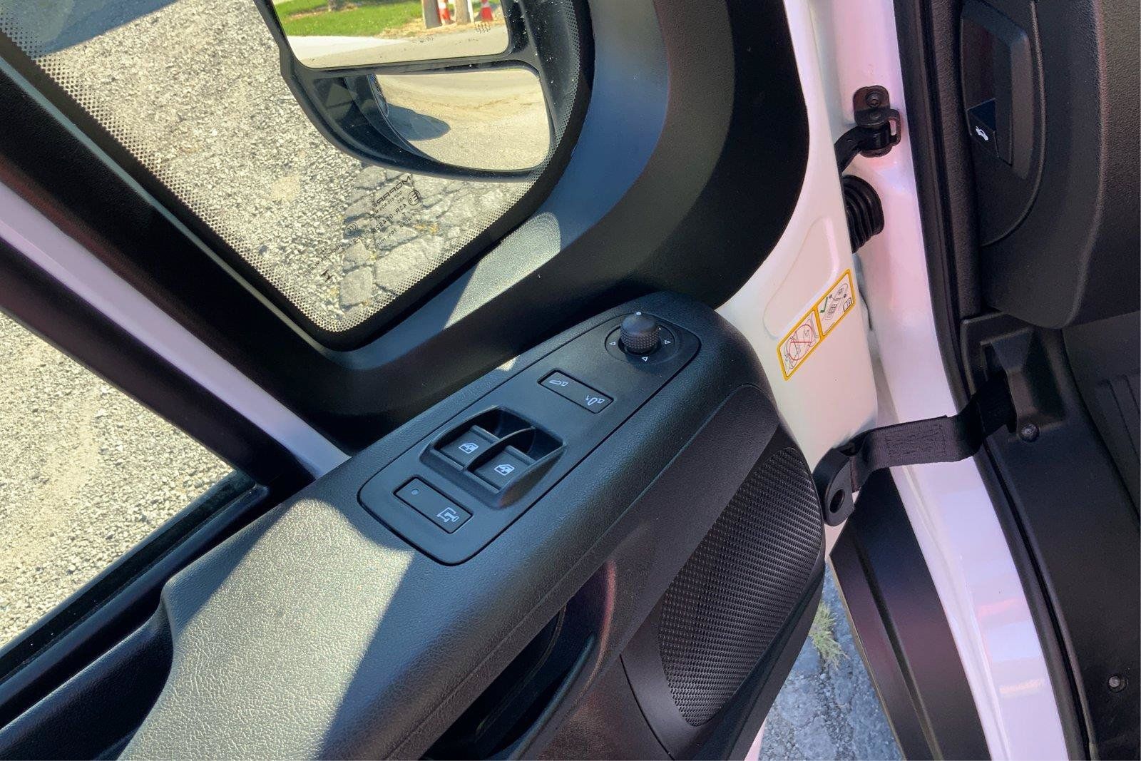 Used 2025 RAM ProMaster 3500 w/ Convenience Group FWD image 19