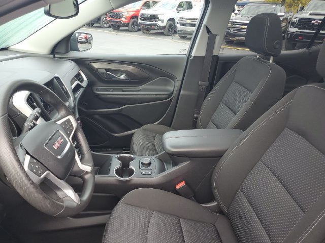 Certified 2024 GMC Terrain SLE w/ Driver Convenience Package AWD/4WD image 18