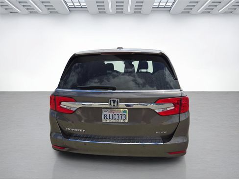Used 2019 Honda Odyssey Elite image 5