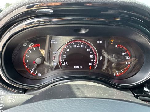 Used 2023 Dodge Durango R/T RWD image 28