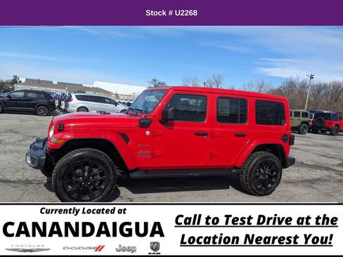 Used 2021 Jeep Wrangler Unlimited Sahara w/ Cold Weather Group image 4