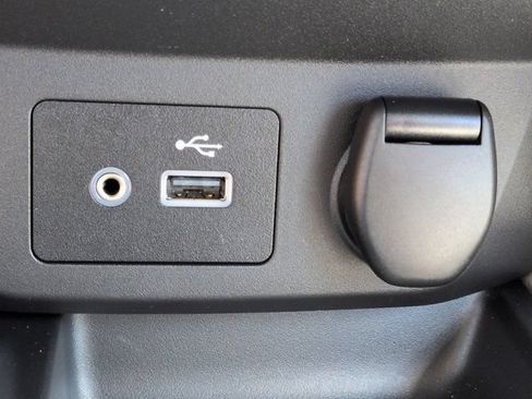 Used 2022 Nissan Rogue Sport SL FWD image 22