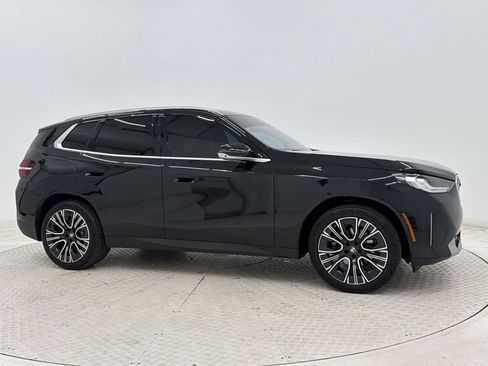 Certified 2025 BMW X3 xDrive30i w/ Premium Package AWD/4WD image 8