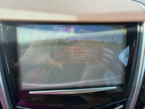 Used 2014 Cadillac SRX Luxury w/ Driver Awareness Package AWD/4WD image 18