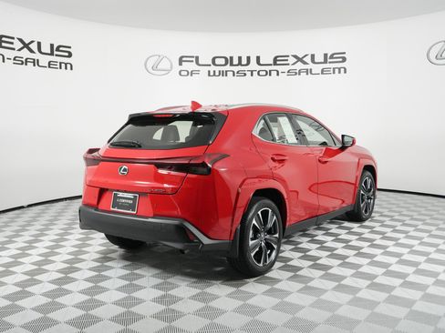 Certified 2025 Lexus UX 300h FWD image 7