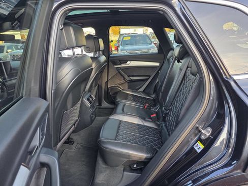 Used 2018 Audi SQ5 Premium Plus image 29