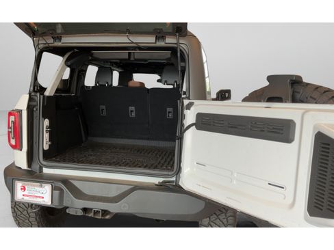 Used 2024 Ford Bronco Outer Banks AWD/4WD image 33