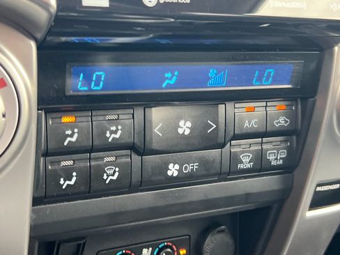 Used 2023 Toyota 4Runner Limited RWD image 23