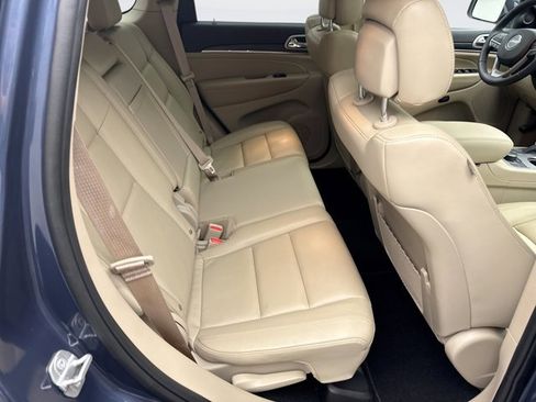 Used 2020 Jeep Grand Cherokee Limited image 18
