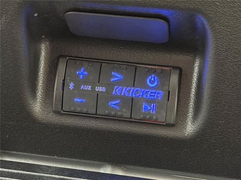 Used 2023 GMC Sierra 1500 Denali Ultimate AWD/4WD image 18