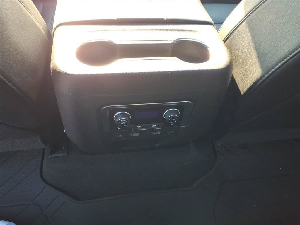 Used 2021 Chevrolet Tahoe High Country RWD image 28