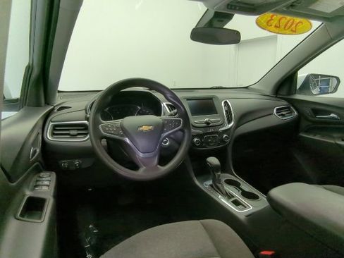 Used 2023 Chevrolet Equinox LT image 21