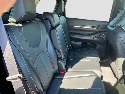 Used 2023 INFINITI QX60 Sensory w/ Vision Package FWD image 30