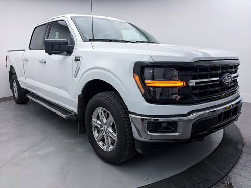 Used 2024 Ford F150 XLT w/ FX4 Off-Road Package image 9