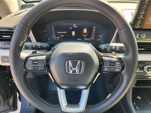 New 2026 Honda Pilot Touring image 9