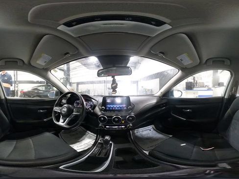 Used 2022 Nissan Sentra SR FWD image 10