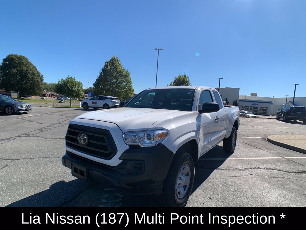 Used 2023 Toyota Tacoma SR AWD/4WD image 8