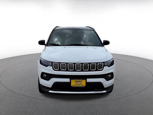 Used 2025 Jeep Compass Limited AWD/4WD image 4