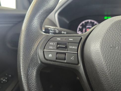 Used 2024 Honda HR-V LX image 8