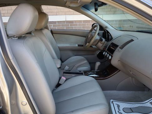 Used 2006 Nissan Altima 3.5 SL image 26