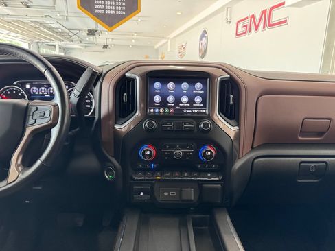 Certified 2020 Chevrolet Silverado 1500 High Country AWD/4WD image 19