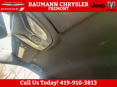 Used 2025 Jeep Compass Limited AWD/4WD image 22
