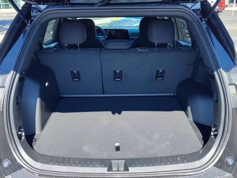 New 2026 Chevrolet Equinox LT w/ Midnight Edition FWD image 8