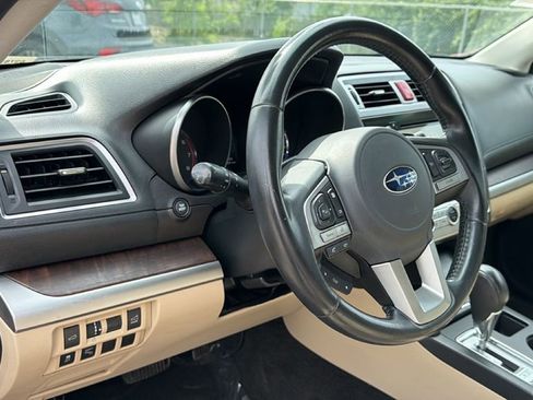 Used 2015 Subaru Outback 2.5i Limited AWD/4WD image 22
