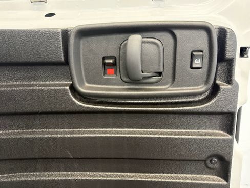 Used 2024 Chevrolet Express 2500 w/ Driver Convenience Package image 9