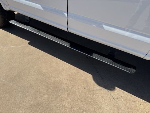 Used 2018 Ford F150 Lariat w/ Equipment Group 502A Luxury image 13