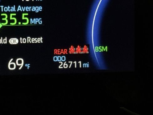 Used 2024 Toyota RAV4 AWD Hybrid image 13