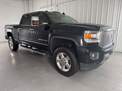 Used 2016 GMC Sierra 2500 Denali w/ Duramax Plus Package