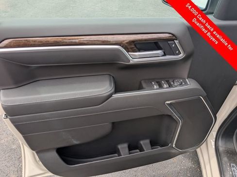 New 2026 GMC Sierra 1500 SLE AWD/4WD image 16