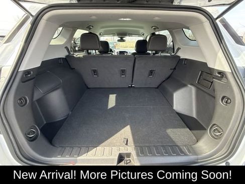 Certified 2023 GMC Terrain SLE w/ Driver Convenience Package image 24