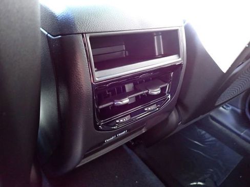 New 2025 Jeep Grand Cherokee Laredo X AWD/4WD image 14