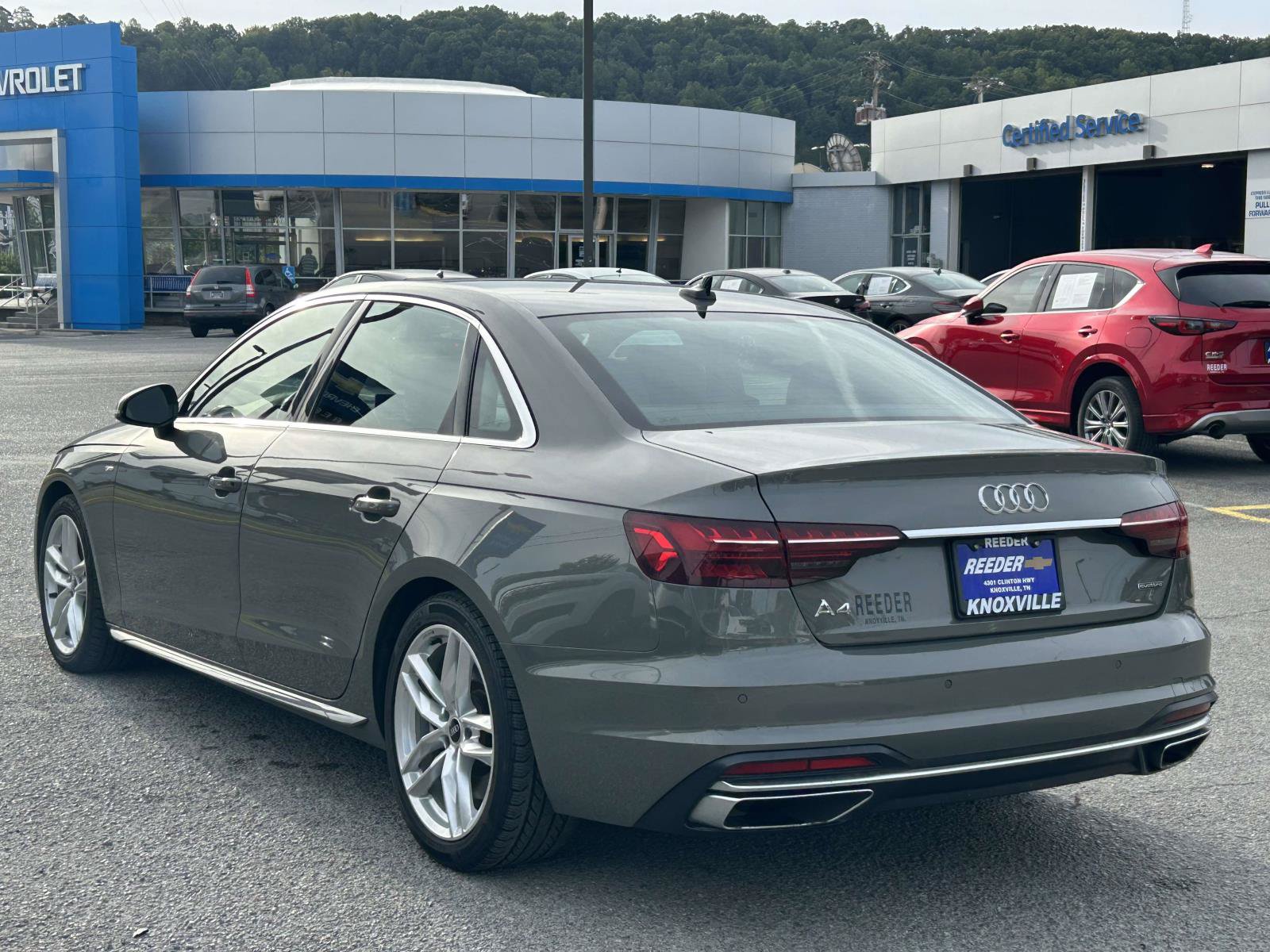 Used 2024 Audi A4 2.0T Premium Plus AWD/4WD image 5