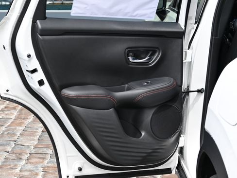 New 2026 Honda HR-V Sport image 11