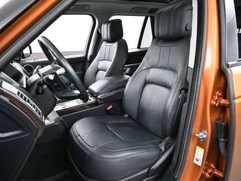Used 2021 Land Rover Range Rover image 5