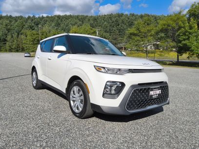 Used 2022 Kia Soul LX