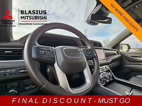 Used 2023 GMC Yukon XL Denali image 39