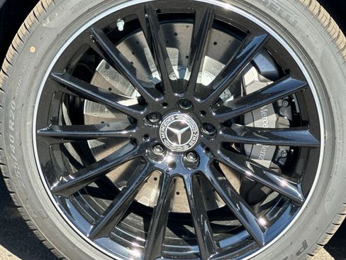 New 2026 Mercedes-Benz S 580 4MATIC Sedan image 32