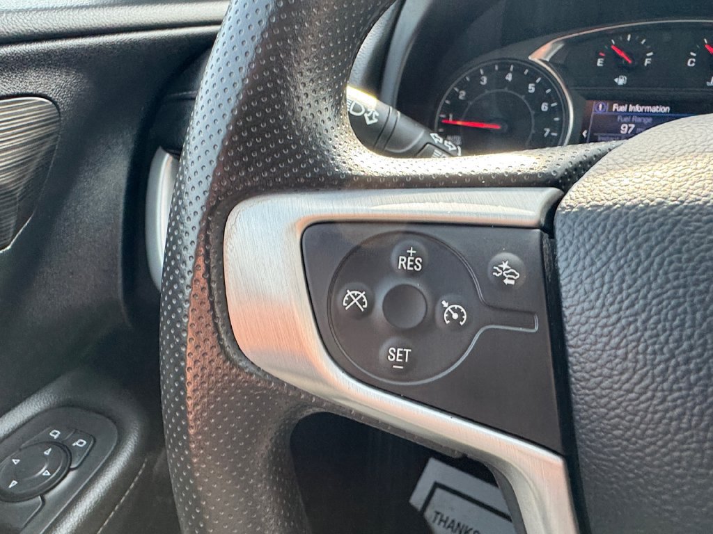 Used 2024 GMC Terrain SLE AWD/4WD image 15