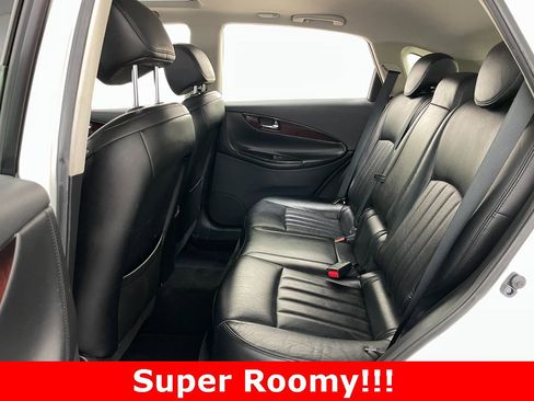 Used 2017 INFINITI QX50 Base w/ Premium Plus Package image 15
