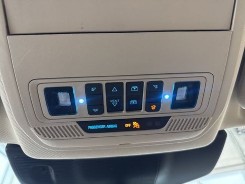 Used 2021 Ford Explorer Limited w/ Equipment Group 301A image 31