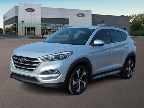 Used 2022 Hyundai Tucson Limited image 5