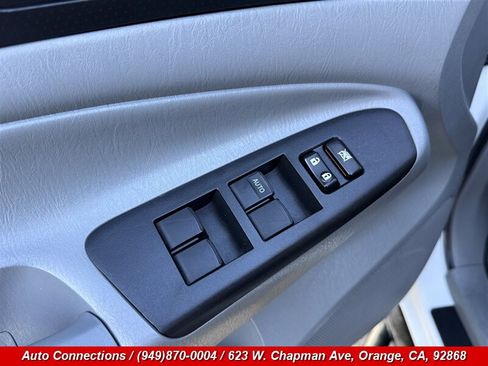 Used 2012 Toyota Tacoma PreRunner image 20